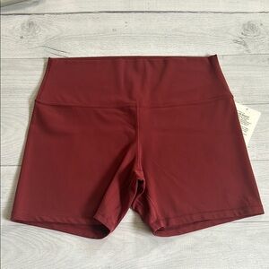 NWT Lululemon Align HR Short 6” sz 14 MLWI Mulled Wine